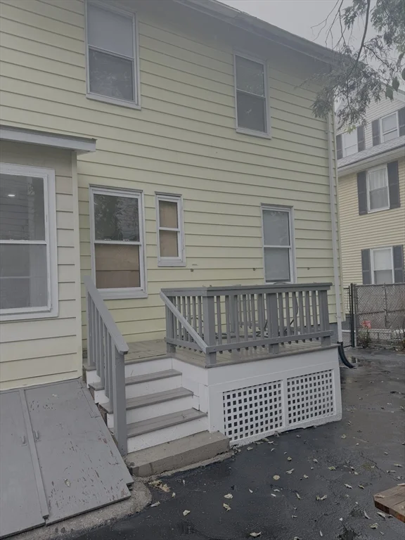 6 bed, 2 bath apartment for rent at 30 Dexter St Unit 30, Lynn — photo 21 of 21