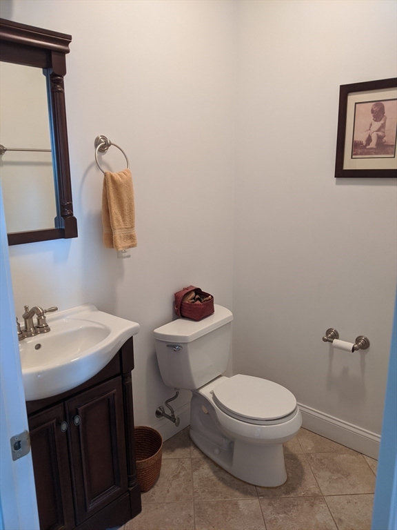 3 bed, 3 bath apartment for rent at 30 Dorr St Unit 0, Roxbury — photo 8 of 13