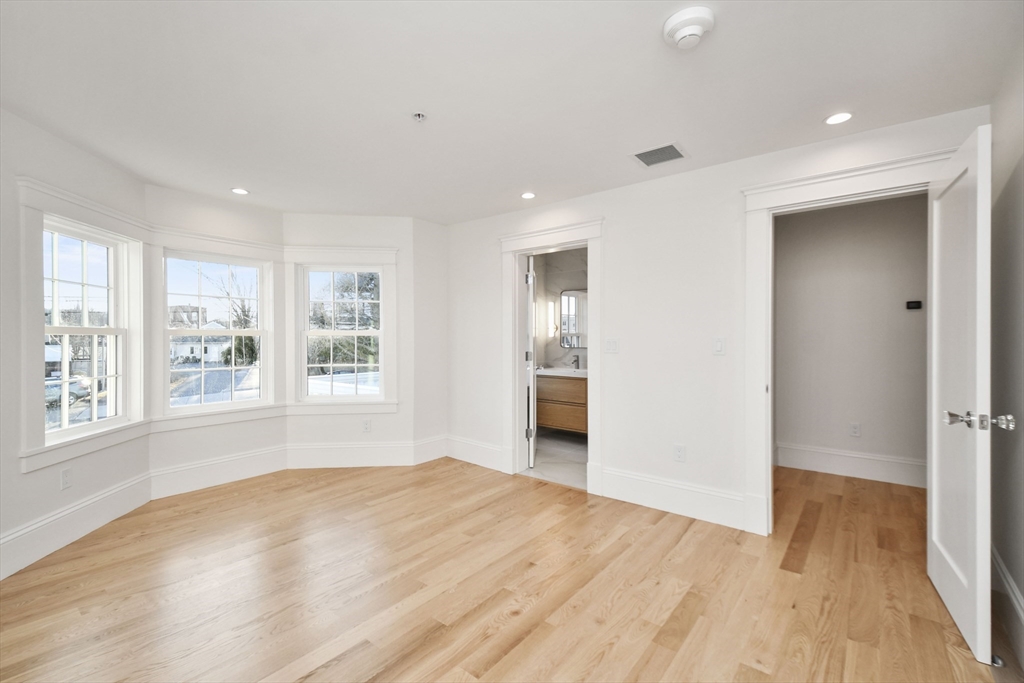 2 bed, 2 bath apartment for rent at 30 East Main St Unit 3, Westborough — photo 9 of 17