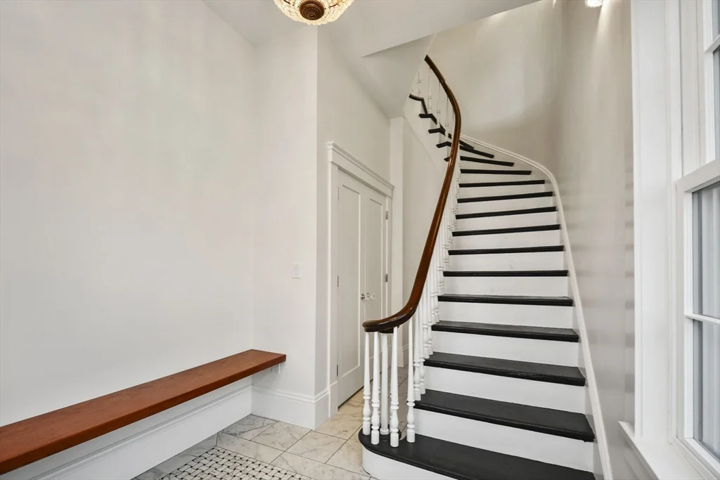 2 bed, 2 bath apartment for rent at 30 East Main Unit 1, Westborough — photo 14 of 22