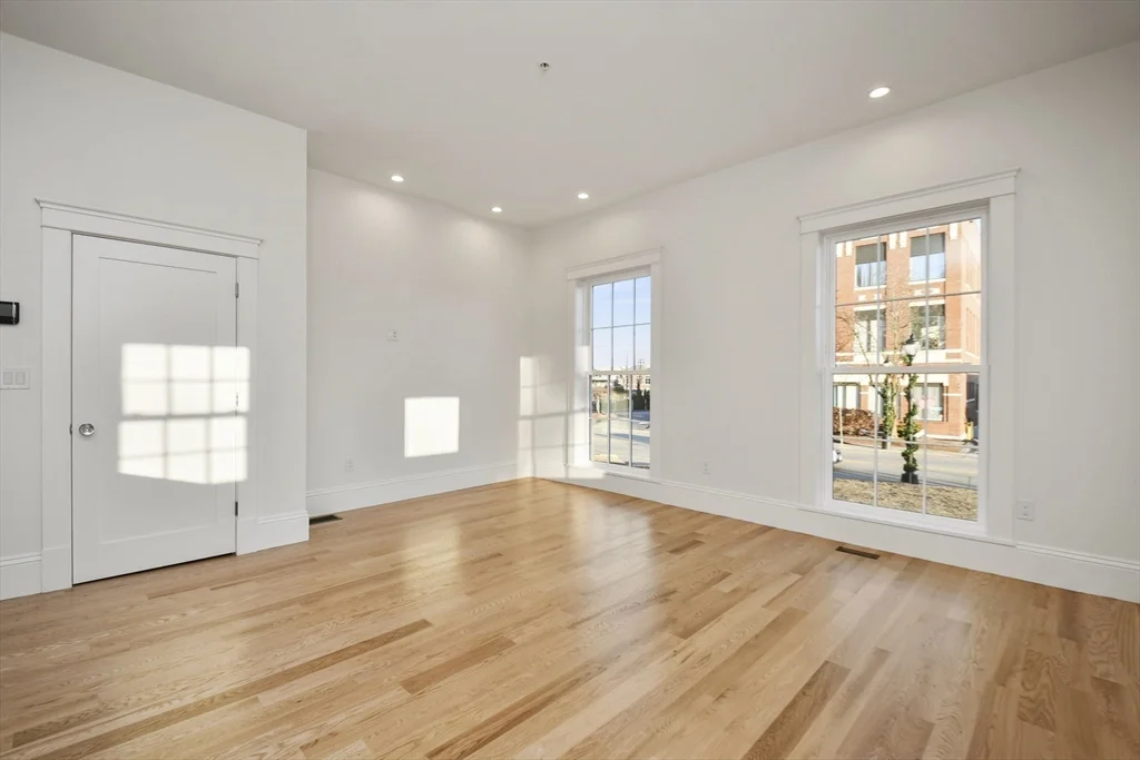 2 bed, 1 bath apartment for rent at 30 East Main Unit 2, Westborough — photo 6 of 15
