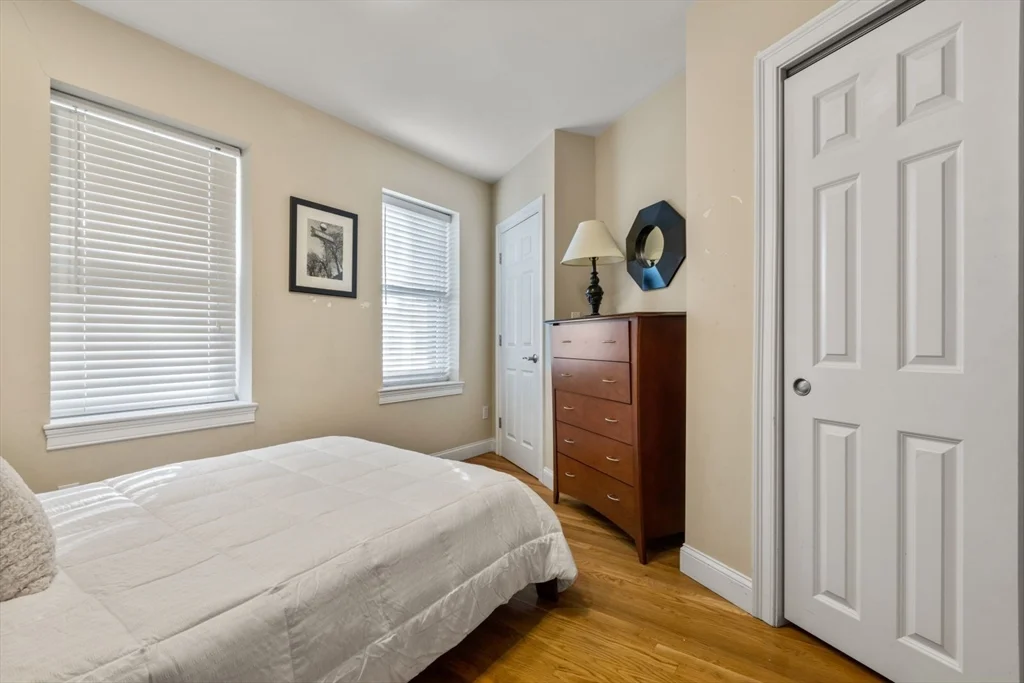 2 bed, 1 bath apartment for rent at 30 Edgerly Rd Unit 3, Fenway — photo 8 of 10