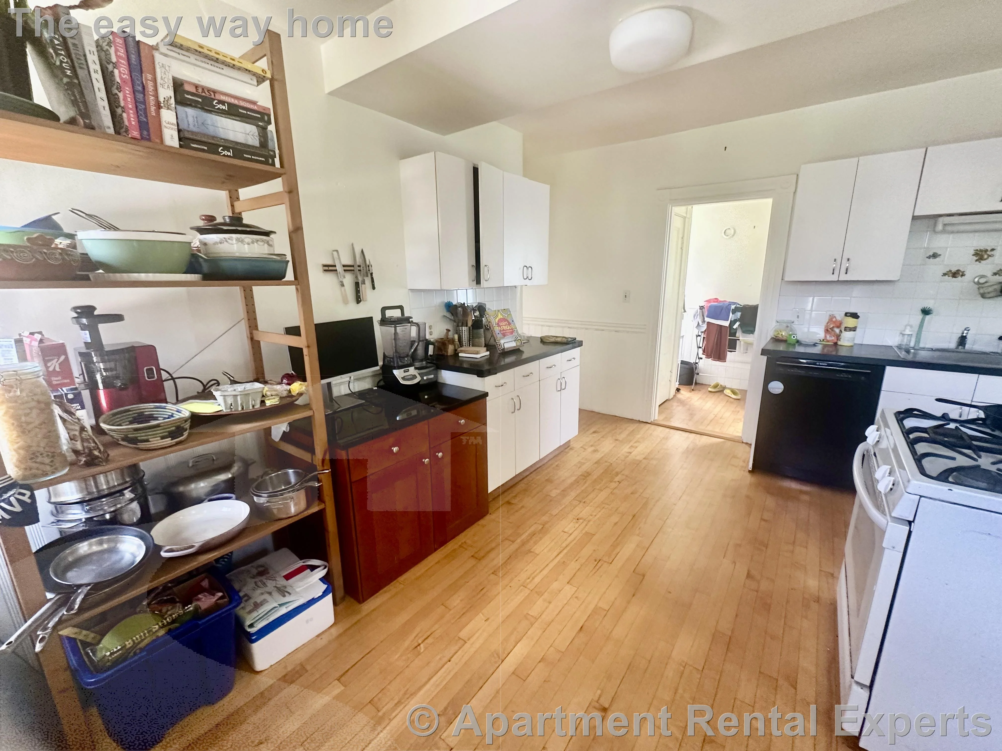2 bed, 2 bath apartment for rent at 30 Elm St Unit 2, Porter Square — photo 2 of 26
