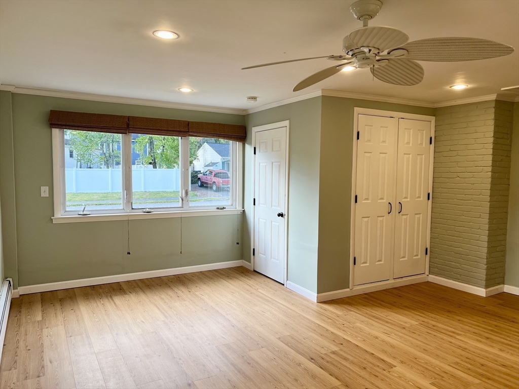 3 bed, 2 bath apartment for rent at 30 Elwin Rd Unit -, Natick — photo 6 of 22