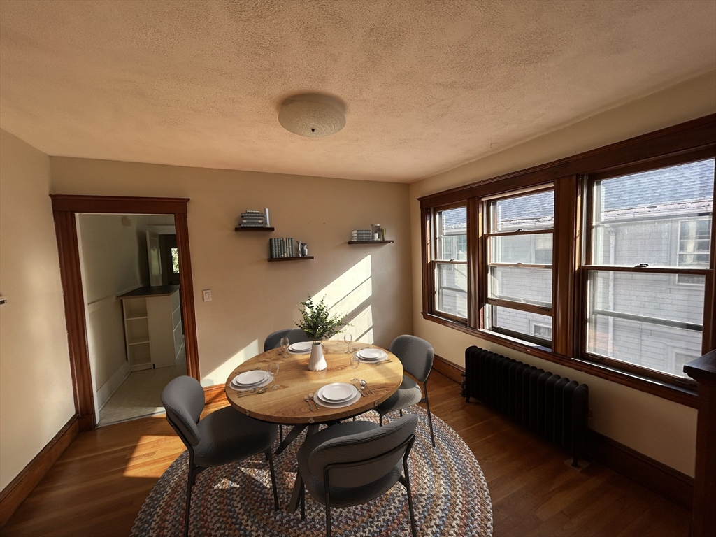 2 bed, 1 bath apartment for rent at 30 Emerson Rd Unit 2, Winthrop — photo 2 of 22