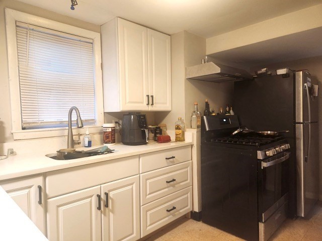 2 bed, 1 bath apartment for rent at 30 Emmons St Unit 4, Franklin — photo 8 of 11