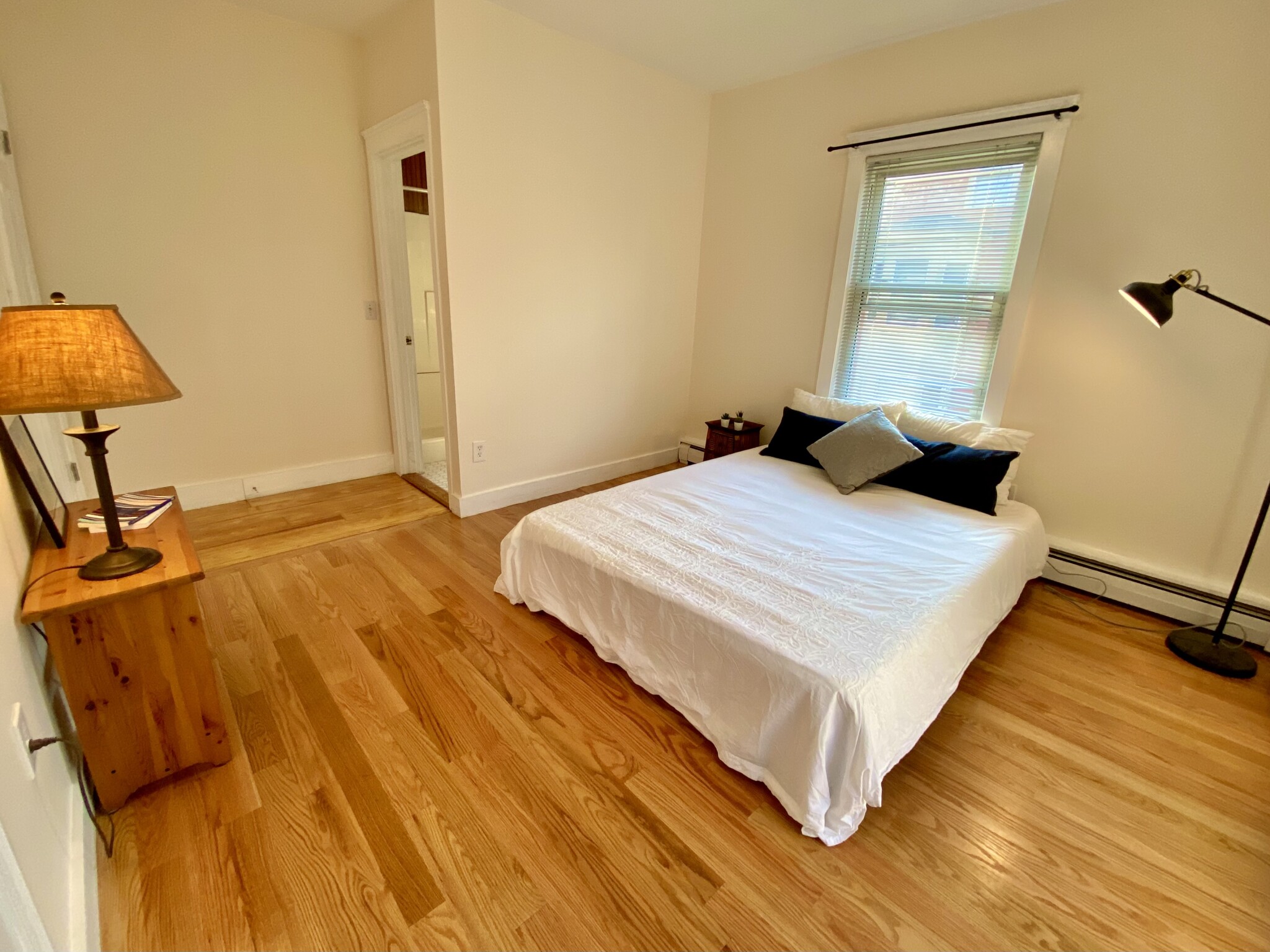 2 bed, 2 bath apartment for rent at 30 Fairmont Ave Unit 1, Cambridgeport — photo 19 of 27