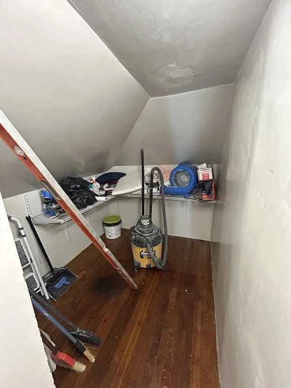 1 bed, 1 bath apartment for rent at 30 Fremont Ave Unit 3, Chelsea — photo 10 of 13
