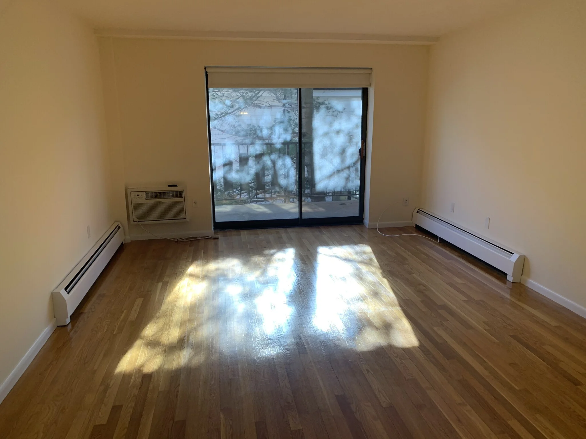 2 bed, 1 bath apartment for rent at 30 Fuller Unit 302, Coolidge Corner — photo 2 of 4