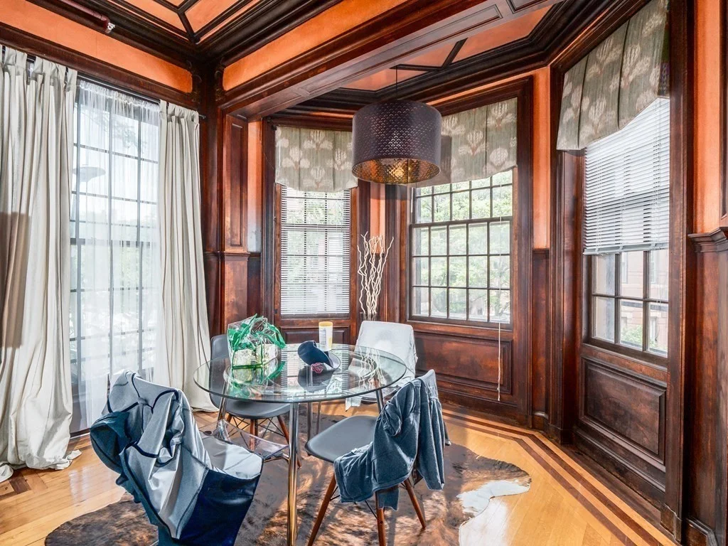 3 bed, 2 bath apartment for rent at 30 Gloucester St Unit 3, Back Bay — photo 4 of 19