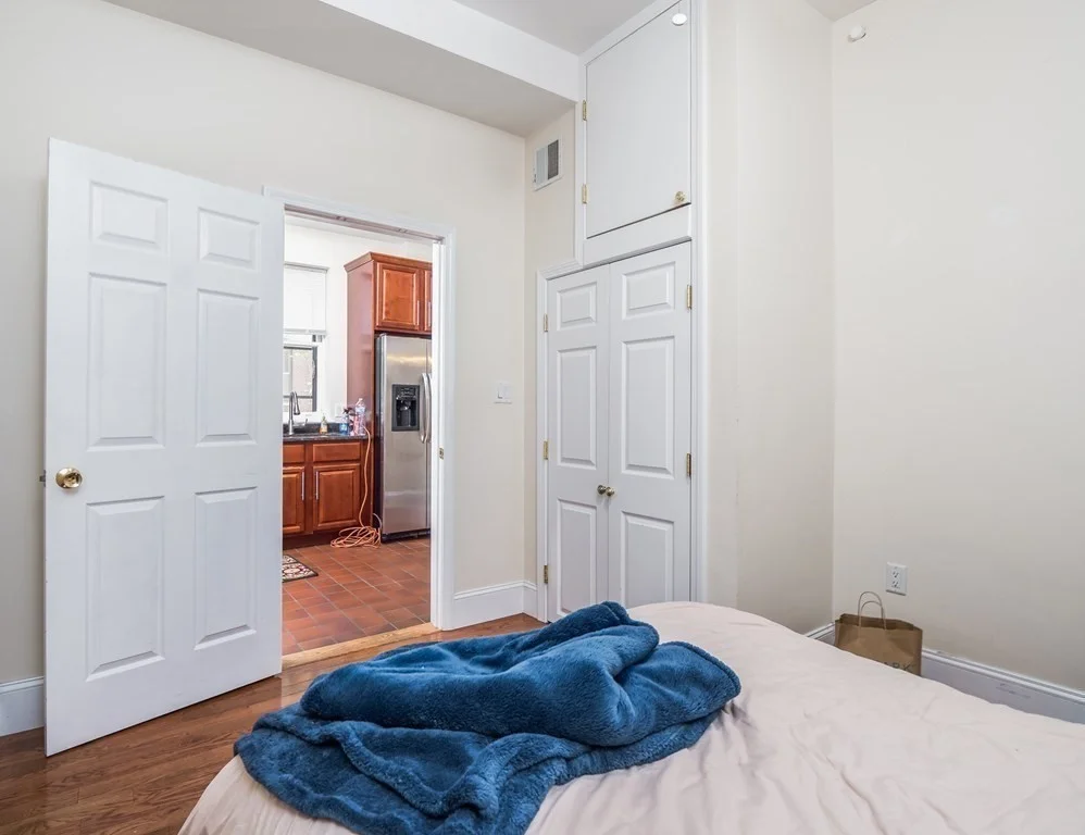 3 bed, 2 bath apartment for rent at 30 Gloucester St Unit 3, Back Bay — photo 12 of 19