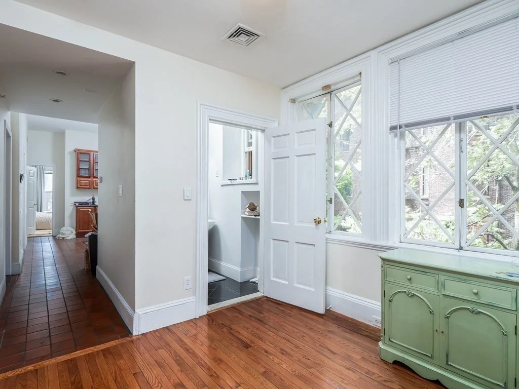 3 bed, 2 bath apartment for rent at 30 Gloucester St Unit 3, Back Bay — photo 11 of 19