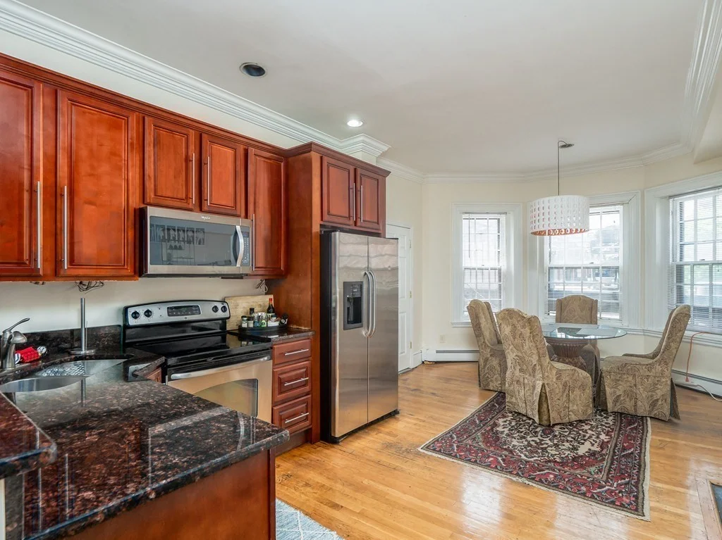 3 bed, 3 bath apartment for rent at 30 Gloucester St Unit 4, Back Bay — photo 5 of 19
