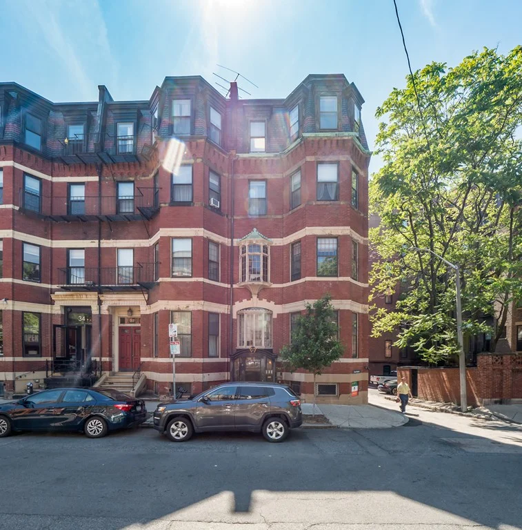 3 bed, 3 bath apartment for rent at 30 Gloucester St Unit 4, Back Bay — photo 18 of 19