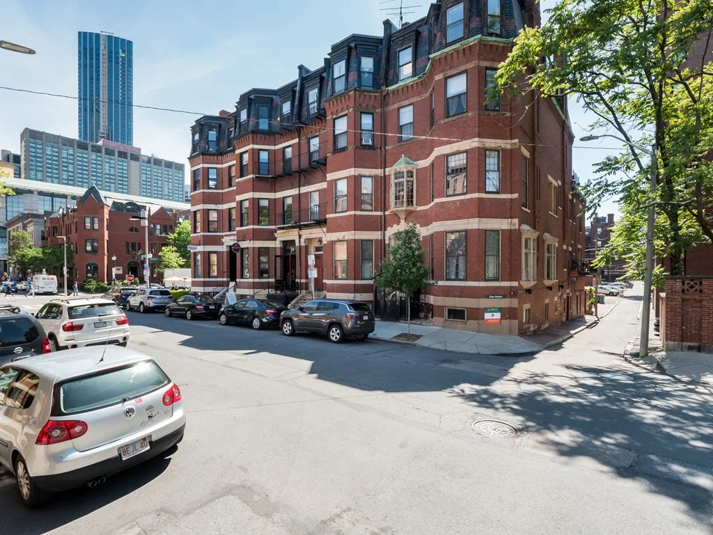3 bed, 3 bath apartment for rent at 30 Gloucester St Unit 4, Back Bay — photo 19 of 19