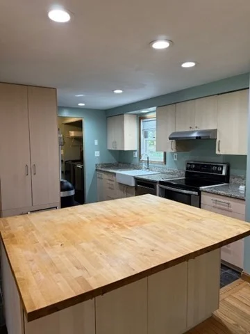 4 bed, 3 bath apartment for rent at 30 Groton Rd Unit 0, Shirley — photo 7 of 25