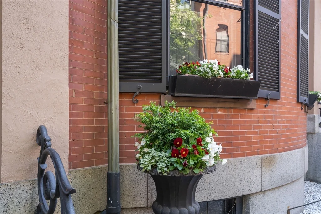 1 bed, 1 bath apartment for rent at 30 Hancock Unit 1, Beacon Hill — photo 20 of 22