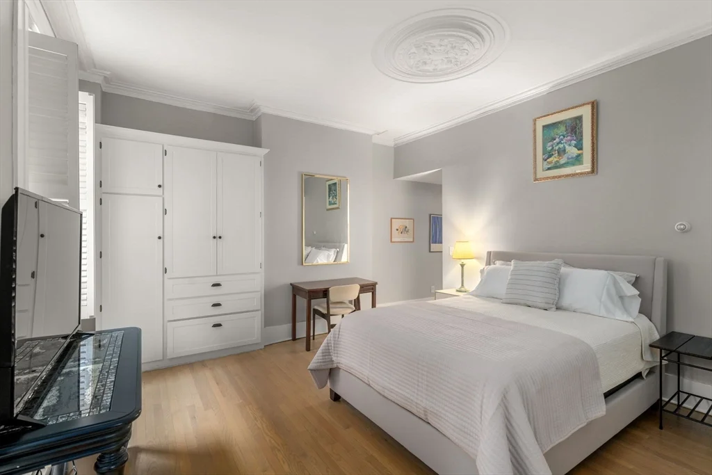 1 bed, 1 bath apartment for rent at 30 Hancock Unit 1, Beacon Hill — photo 14 of 22