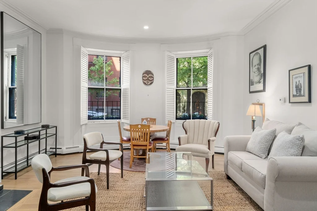1 bed, 1 bath apartment for rent at 30 Hancock Unit 1, Beacon Hill — photo 6 of 22