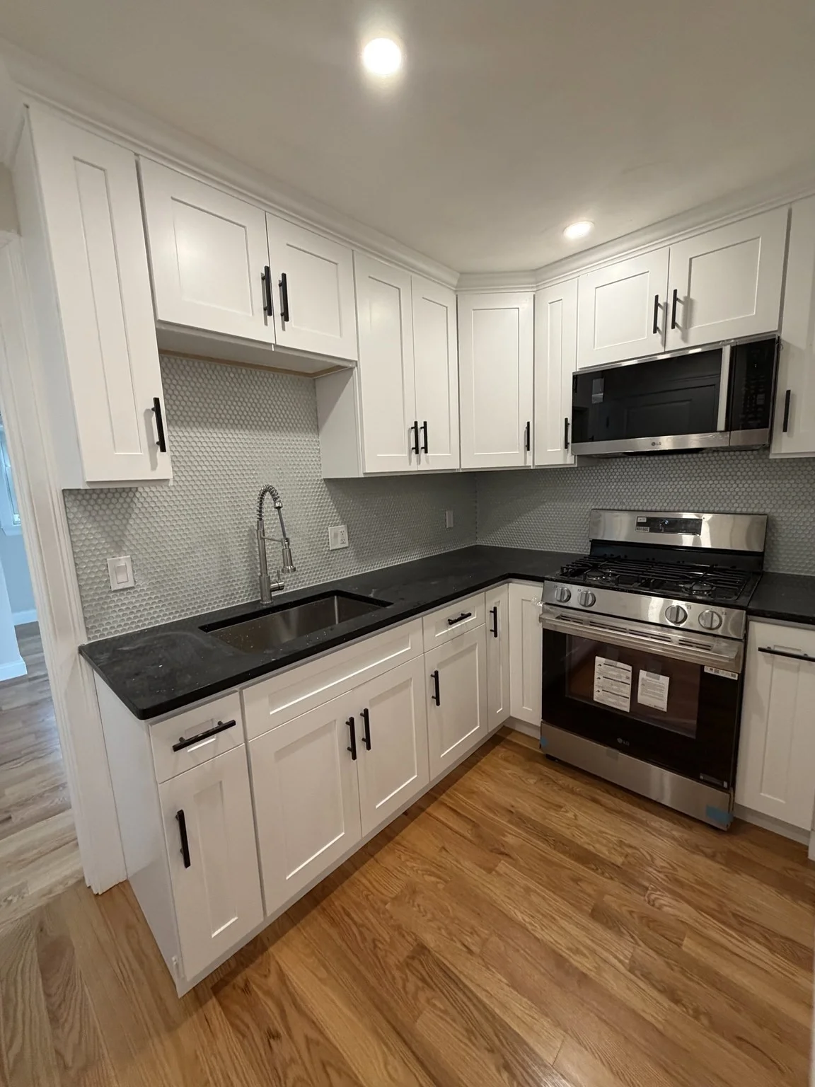 2 bed, 1 bath apartment for rent at 30 Hano St Unit 30, Allston — photo 2 of 11