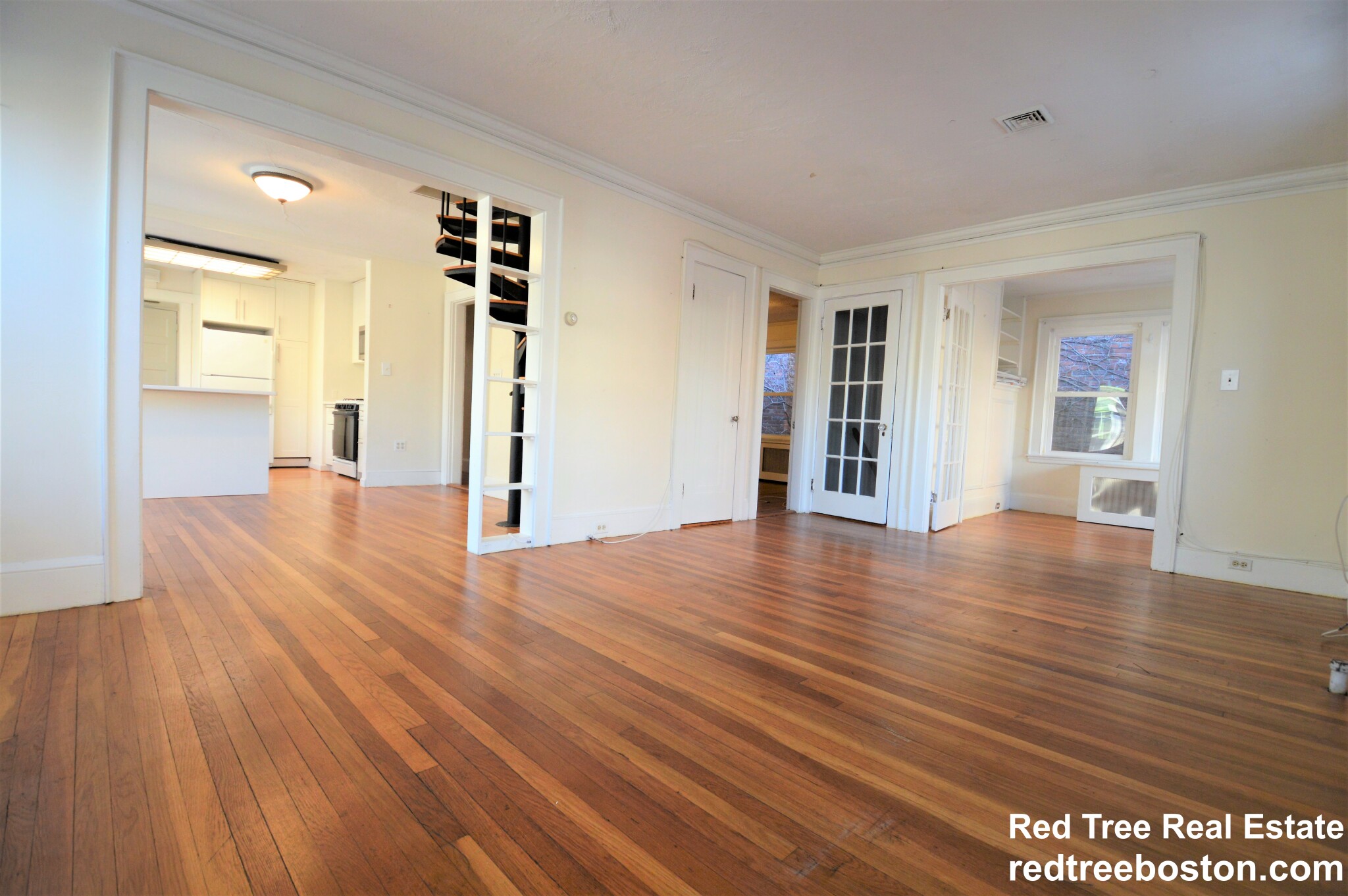 4 bed, 1.5 bath apartment for rent at 30 Harris St Unit 2, Coolidge Corner — photo 33 of 55