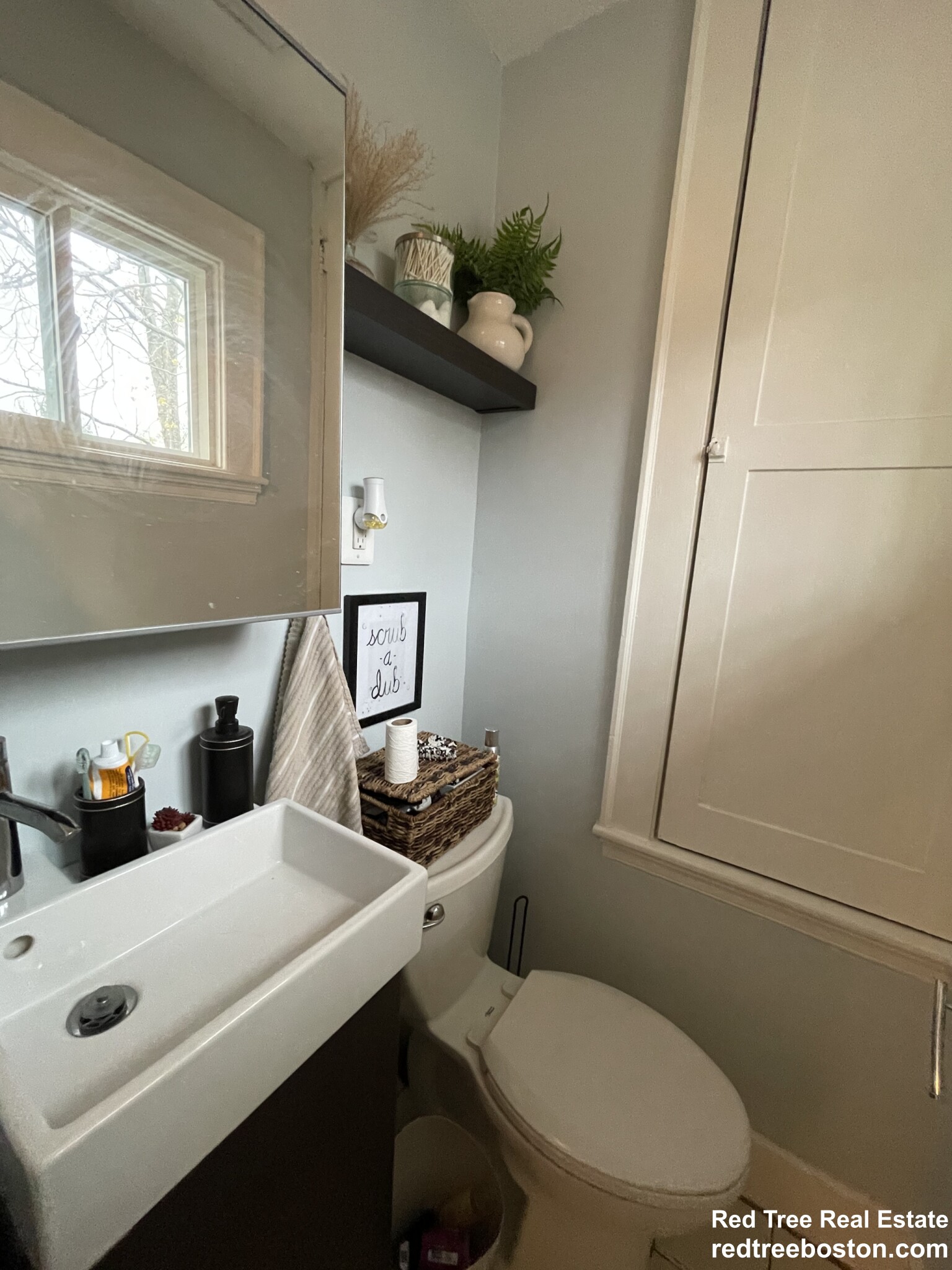 4 bed, 1.5 bath apartment for rent at 30 Harris St Unit 2, Coolidge Corner — photo 24 of 55