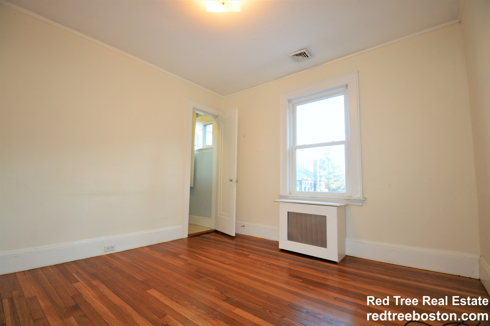 4 bed, 1.5 bath apartment for rent at 30 Harris St Unit 2, Coolidge Corner — photo 49 of 55