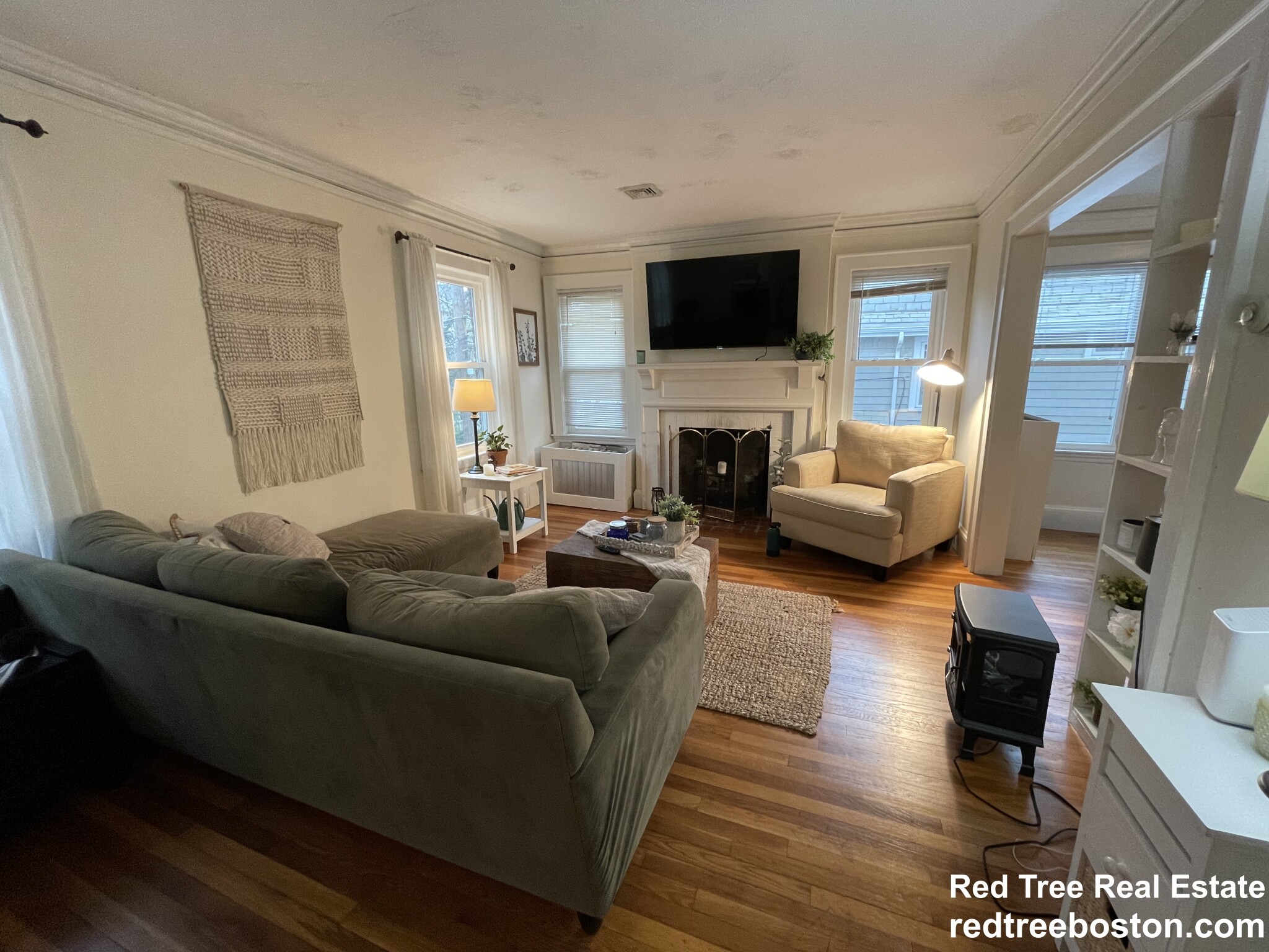 4 bed, 1.5 bath apartment for rent at 30 Harris St Unit 2, Coolidge Corner — photo 2 of 55