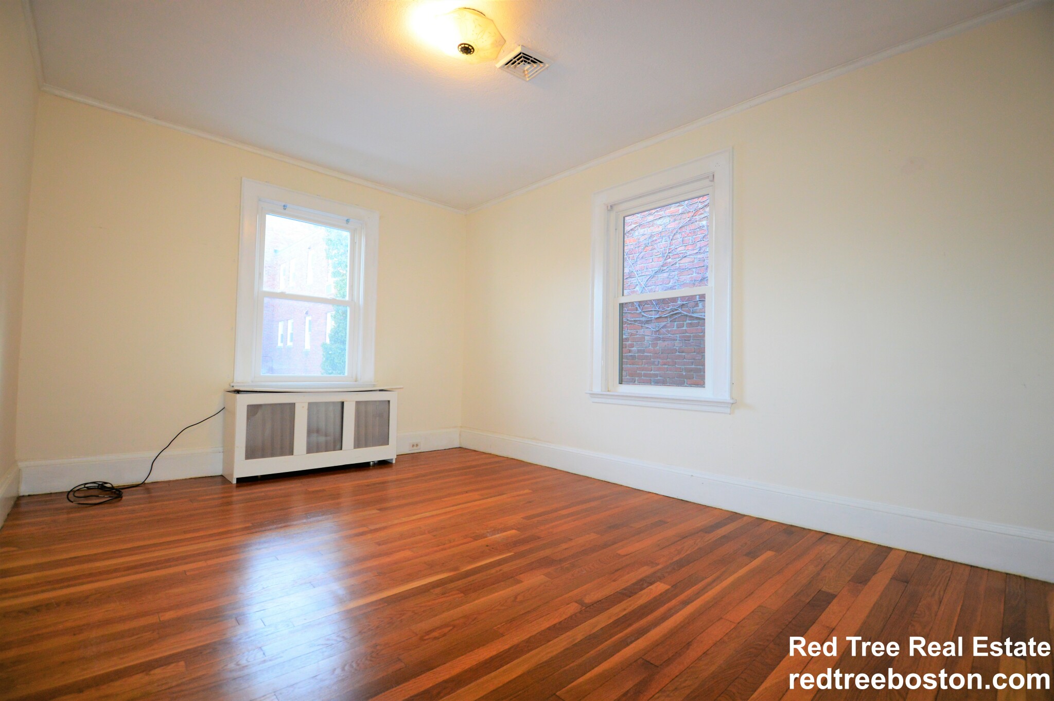 4 bed, 1.5 bath apartment for rent at 30 Harris St Unit 2, Coolidge Corner — photo 45 of 55