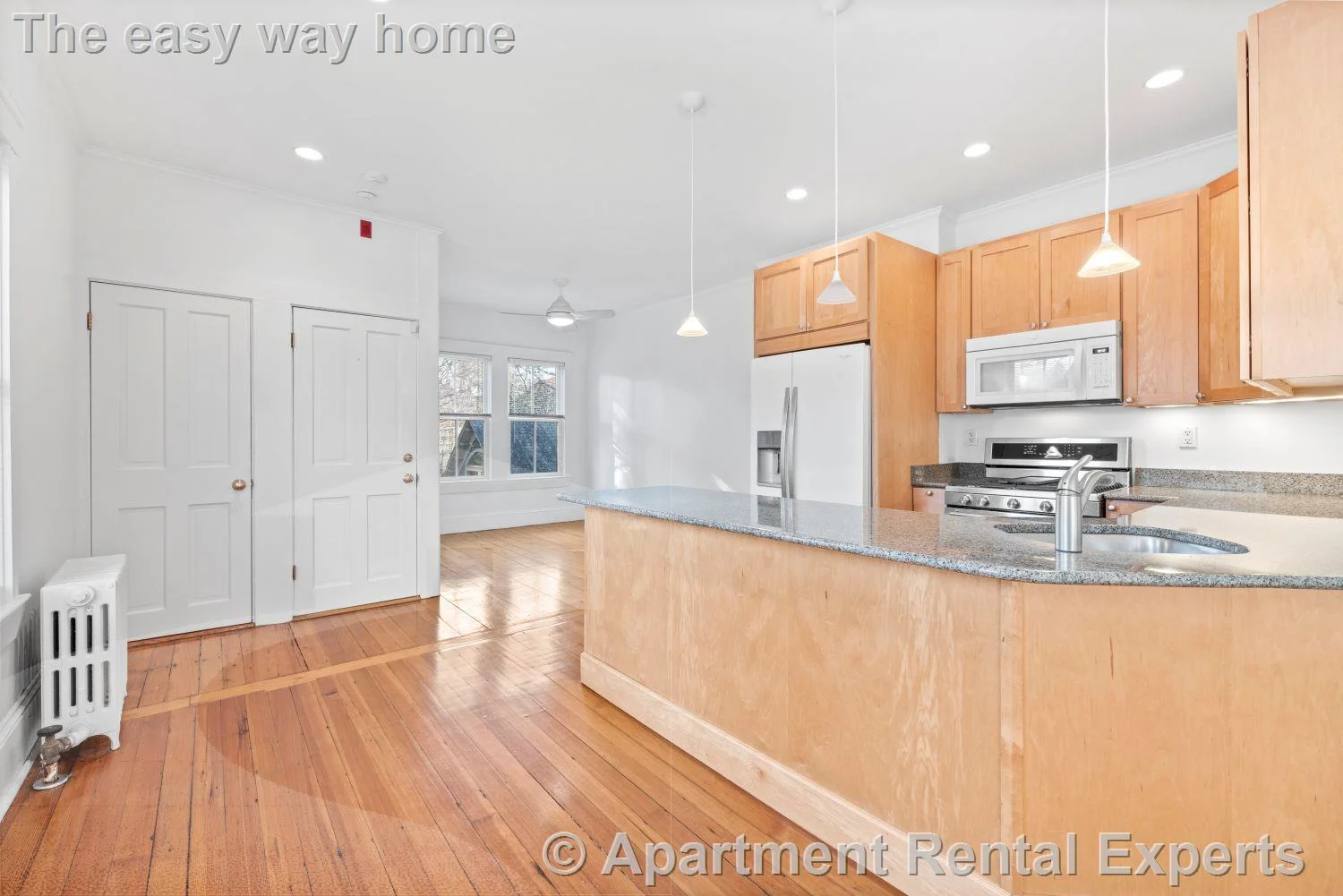 2 bed, 2 bath apartment for rent at 30 Healey St, Harvard Square — photo 2 of 24