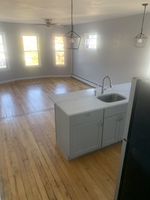 2 bed, 1 bath apartment for rent at 30 Hemans St Unit 1, Worcester — photo 3 of 11