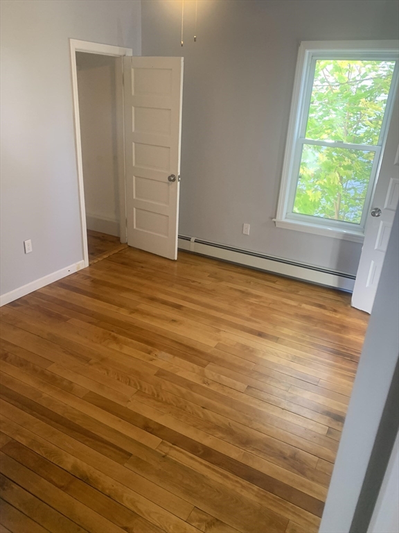 2 bed, 1 bath apartment for rent at 30 Hemans St Unit 1, Worcester — photo 4 of 11