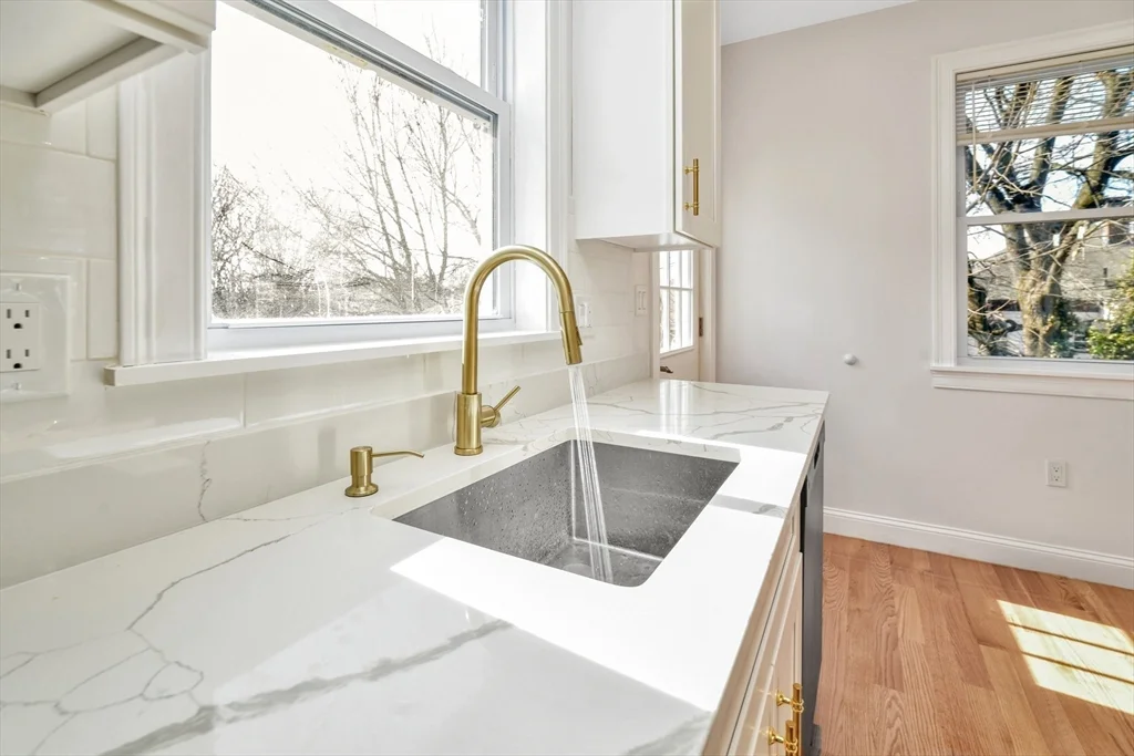 2 bed, 2 bath apartment for rent at 30 Hiawatha Rd Unit (#1), Mattapan — photo 6 of 11