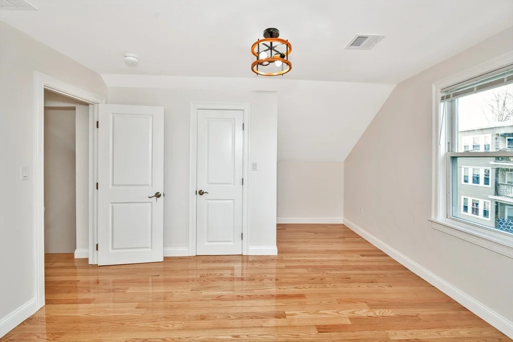 5 bed, 3 bath apartment for rent at 30 Hiawatha Rd Unit (#2), Mattapan — photo 11 of 14