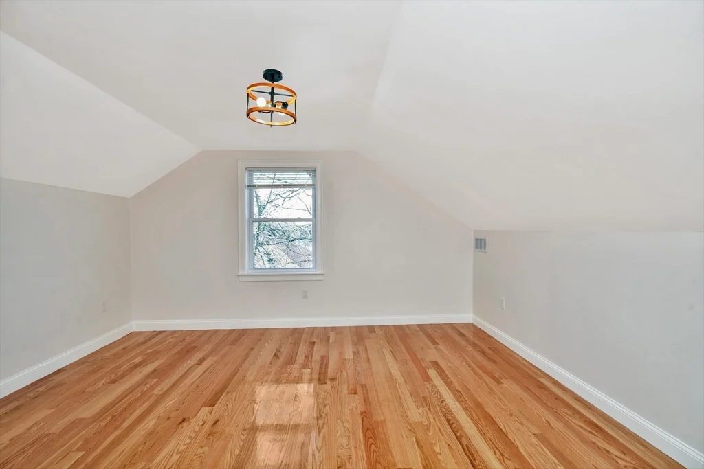 5 bed, 3 bath apartment for rent at 30 Hiawatha Rd Unit (#2), Mattapan — photo 12 of 14