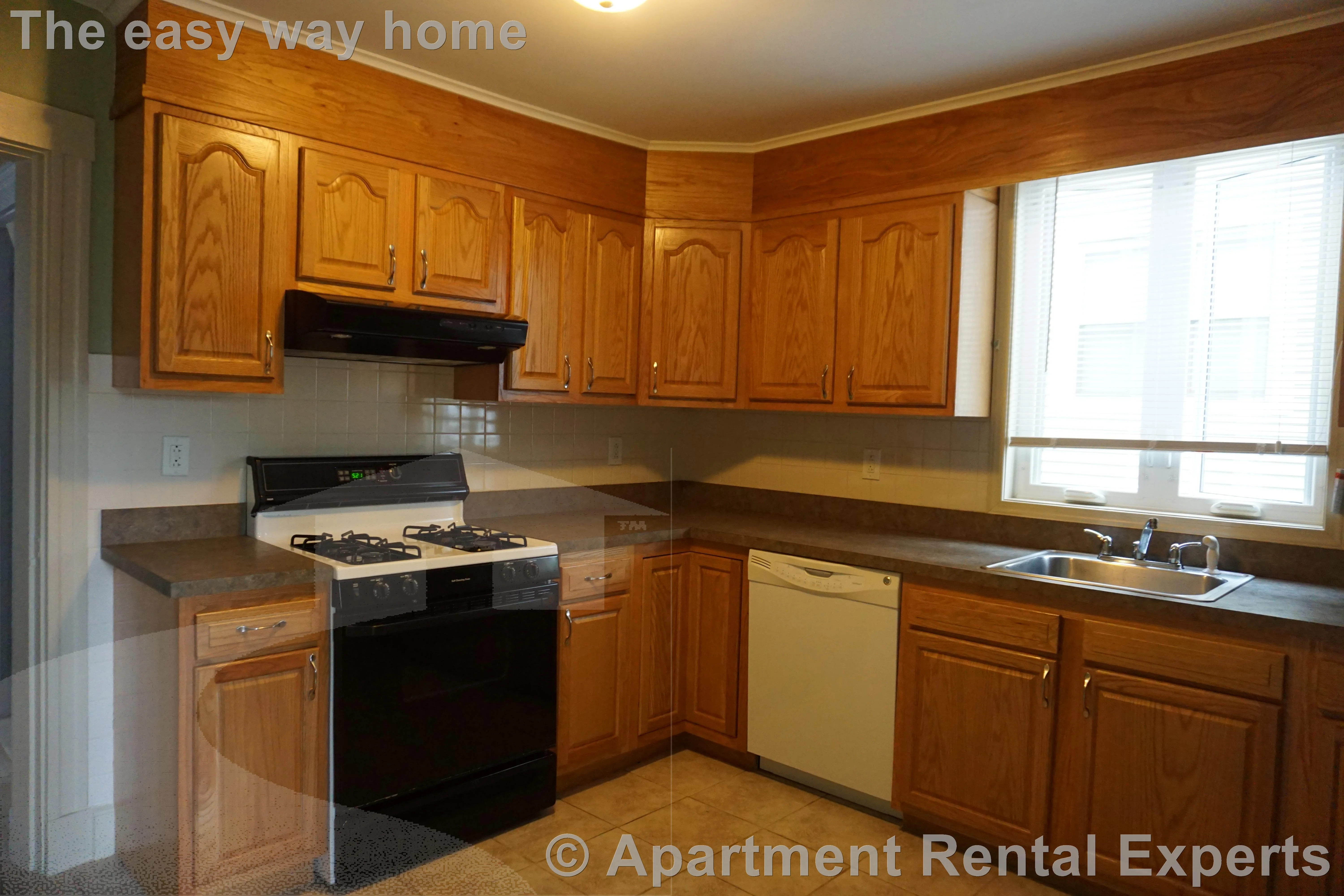 2 bed, 1 bath apartment for rent at 30 High St Unit 1, Tufts — photo 8 of 15