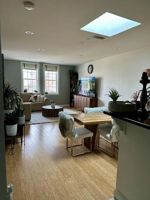2 bed, 2 bath apartment for rent at 30 High St Unit 43, Medford — photo 2 of 19