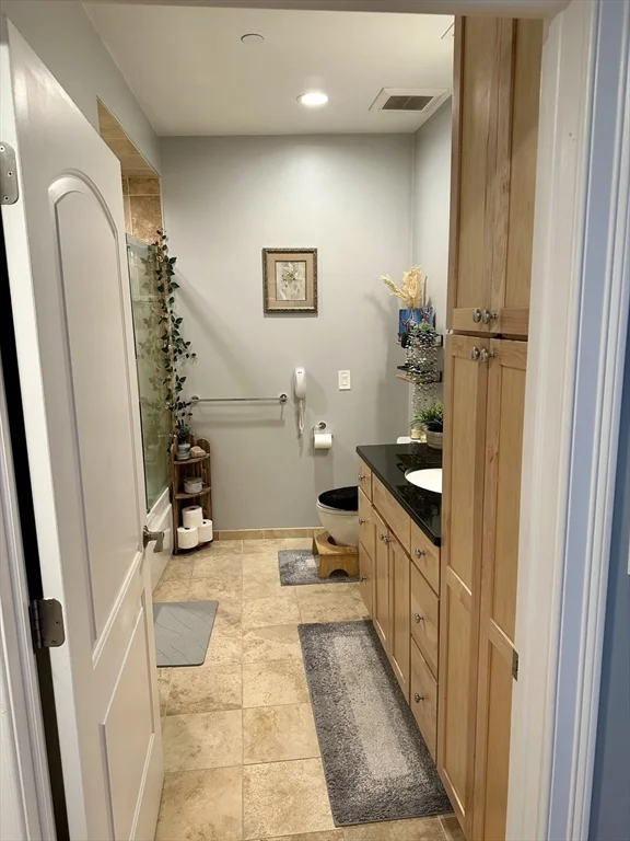 2 bed, 2 bath apartment for rent at 30 High St Unit 43, Medford — photo 17 of 19