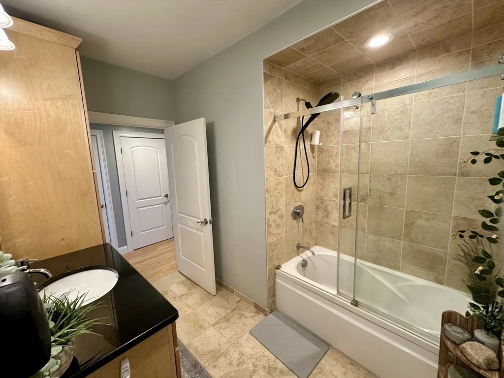 2 bed, 2 bath apartment for rent at 30 High St Unit 43, Medford — photo 18 of 19