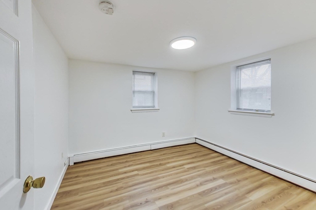2 bed, 1 bath apartment for rent at 30 Hillside Ave Unit 1, Malden — photo 5 of 18