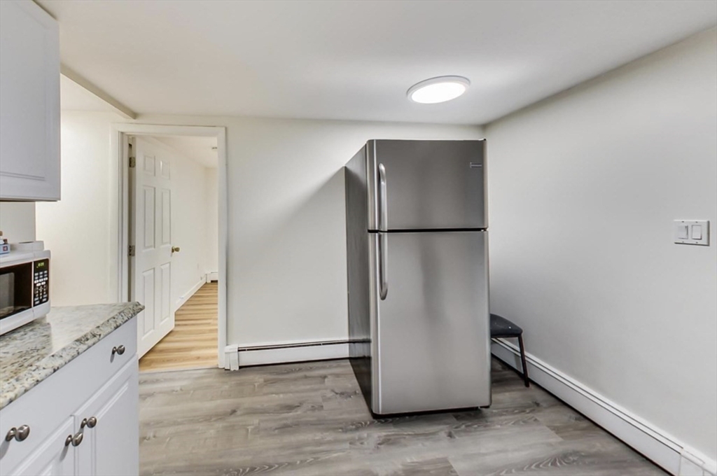 2 bed, 1 bath apartment for rent at 30 Hillside Ave Unit 1, Malden — photo 4 of 18
