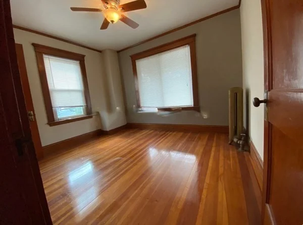 2 bed, 1 bath apartment for rent at 30 Holton St Unit 2, Tufts University — photo 10 of 11