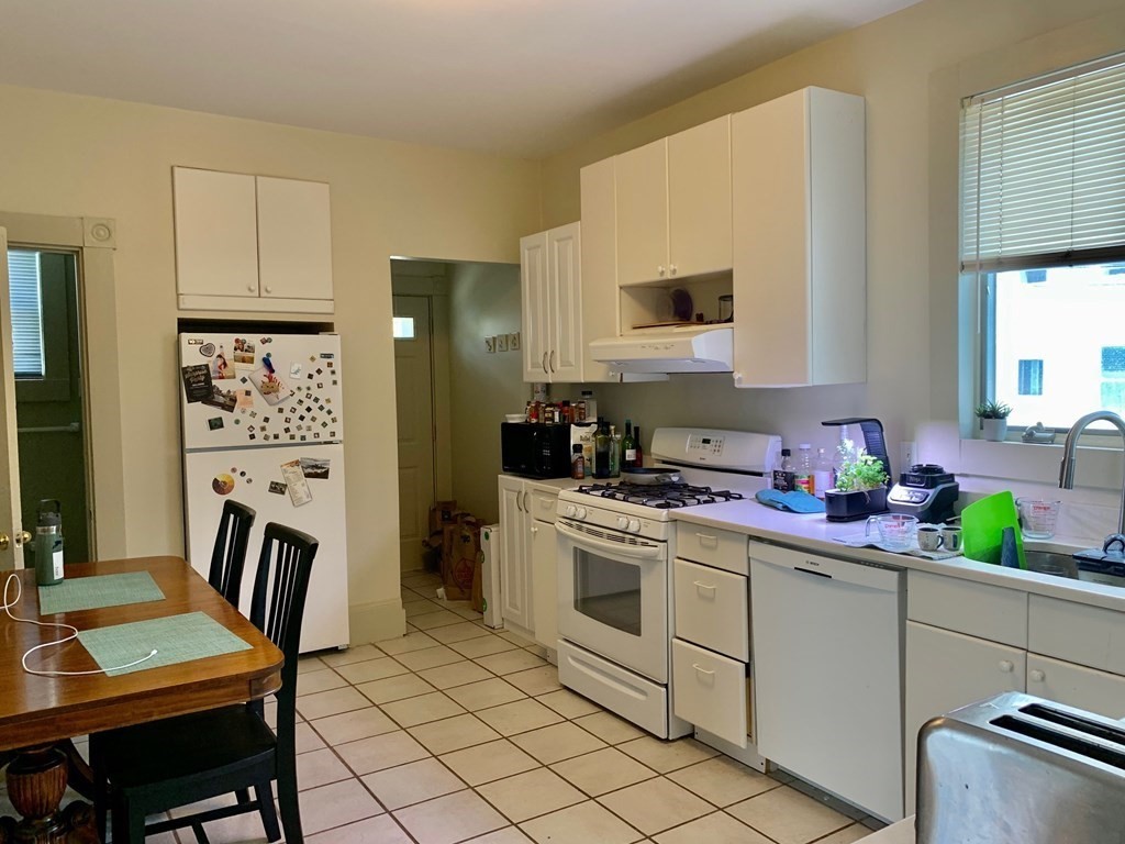 4 bed, 2 bath apartment for rent at 30 Hopedale St, Allston — photo 9 of 19