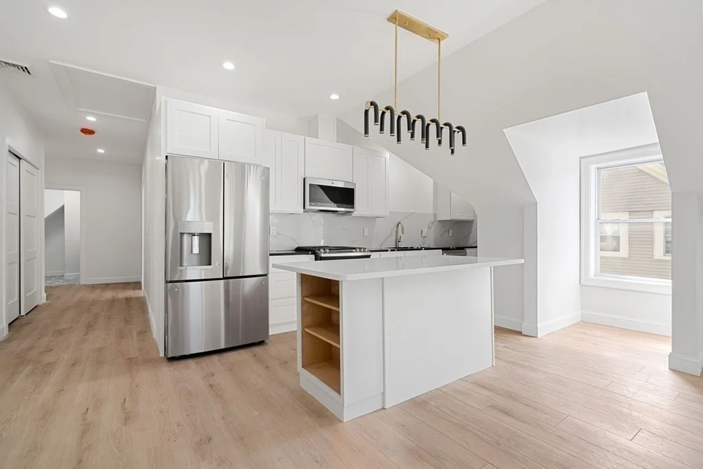 3 bed, 2 bath apartment for rent at 30 Howland Unit 3, Roxbury — photo 10 of 33
