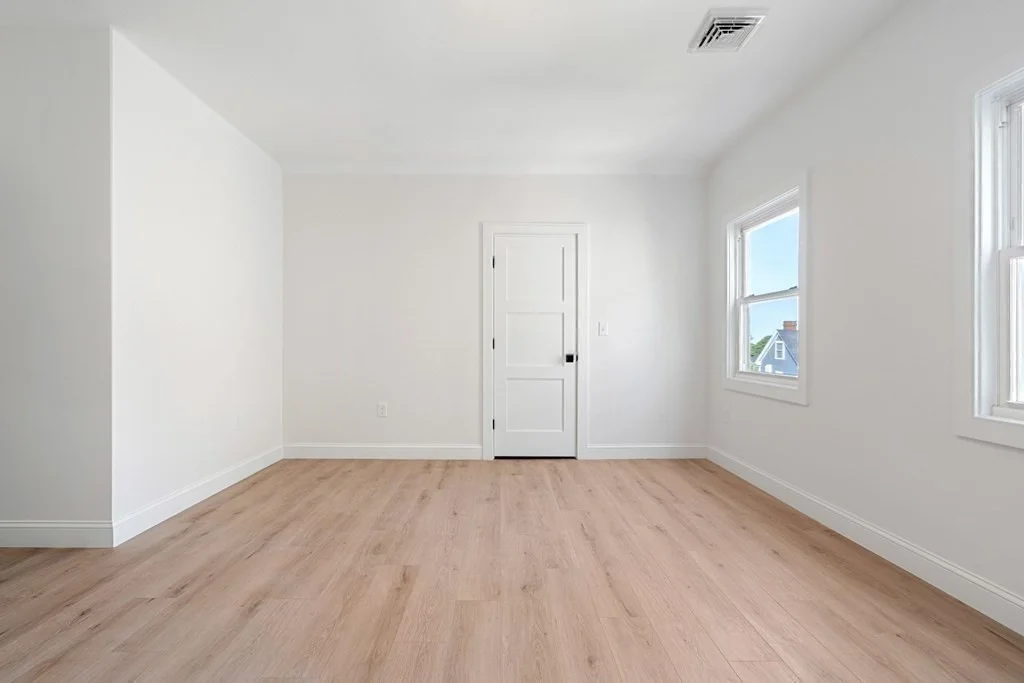 3 bed, 2 bath apartment for rent at 30 Howland Unit 3, Roxbury — photo 23 of 33