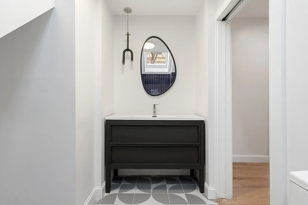 3 bed, 2 bath apartment for rent at 30 Howland Unit 3, Roxbury — photo 20 of 33