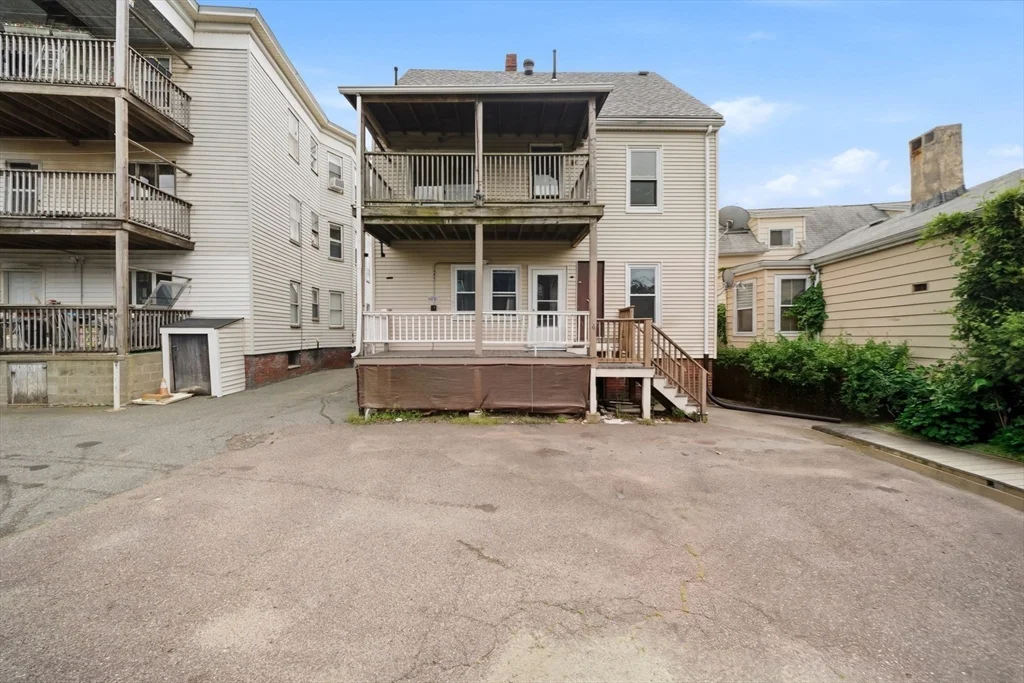 Studio bed, 1 bath apartment for rent at 30 Irwin St Unit 3, Winthrop — photo 6 of 8