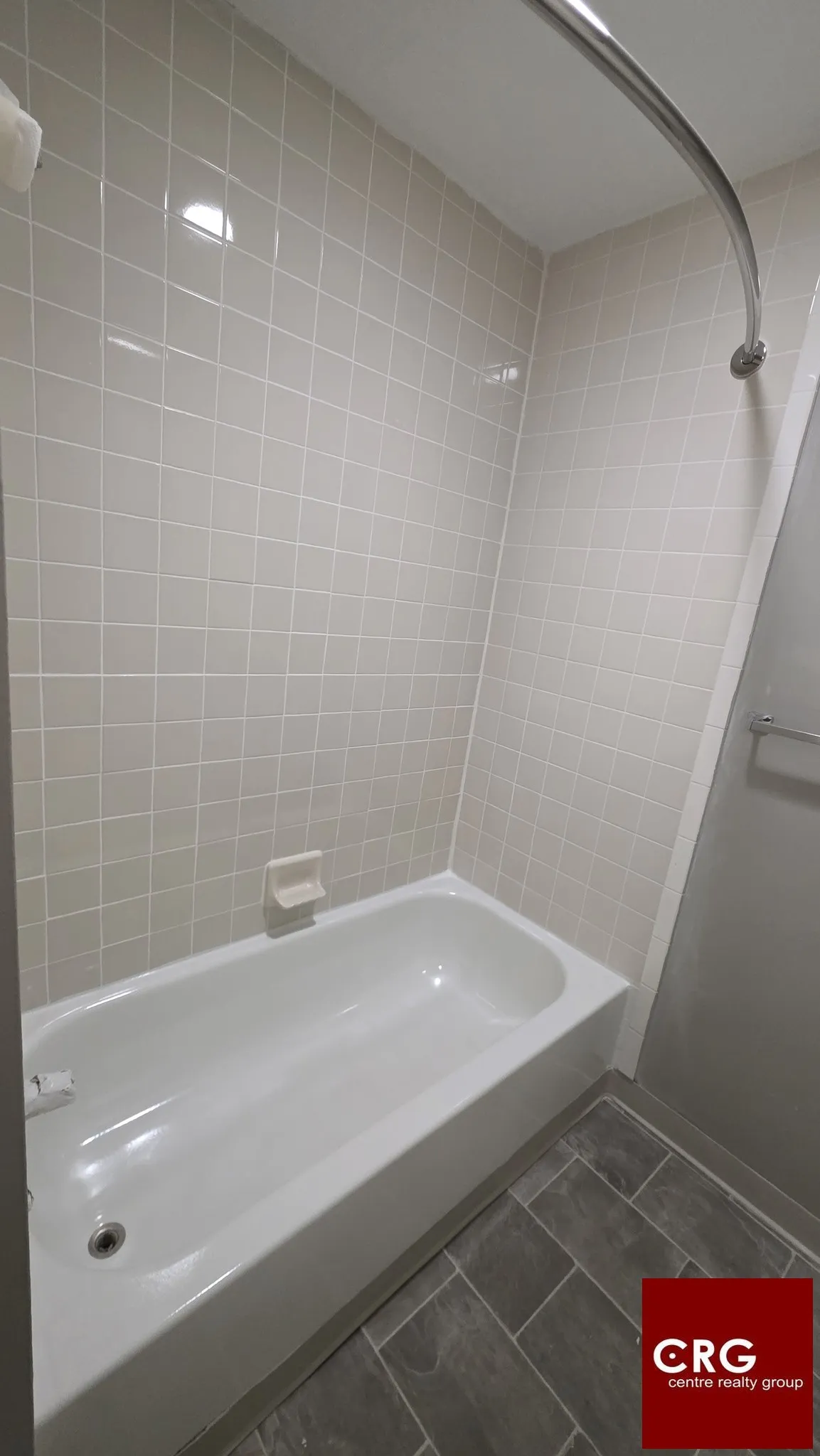 3 bed, 2 bath apartment for rent at 30 Island View Pl Unit 0, Dorchester — photo 9 of 22