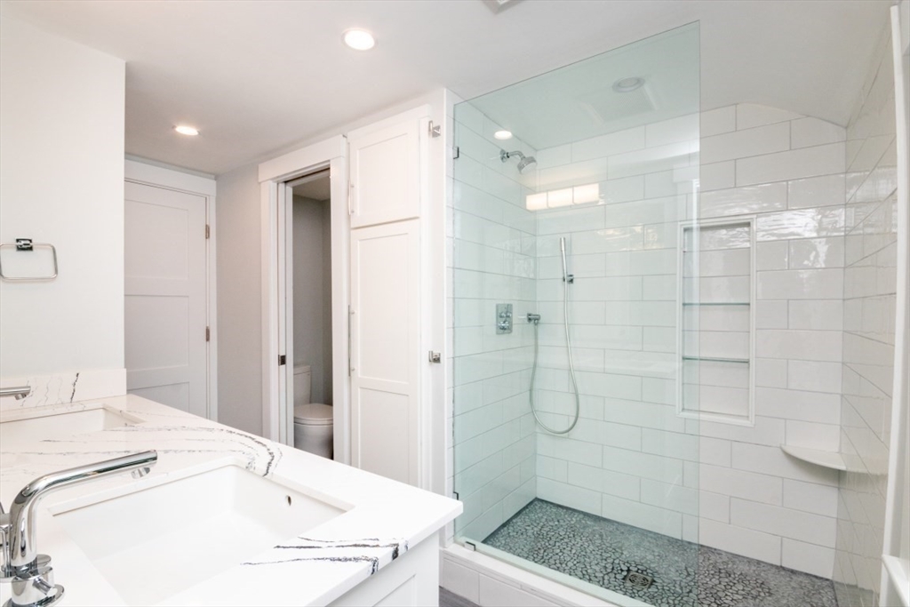 4 bed, 2 bath apartment for rent at 30 Ithaca Circle, Newton Lower Falls — photo 15 of 20