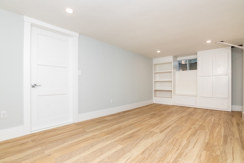 4 bed, 2 bath apartment for rent at 30 Ithaca Circle, Newton Lower Falls — photo 19 of 20